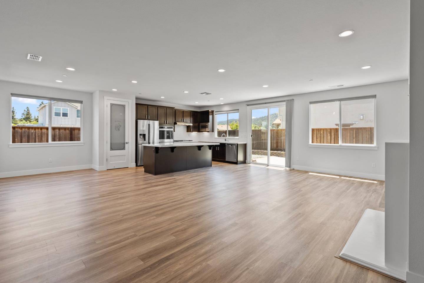 San Juan Bautista, CA 95045,277 Copperleaf LN
