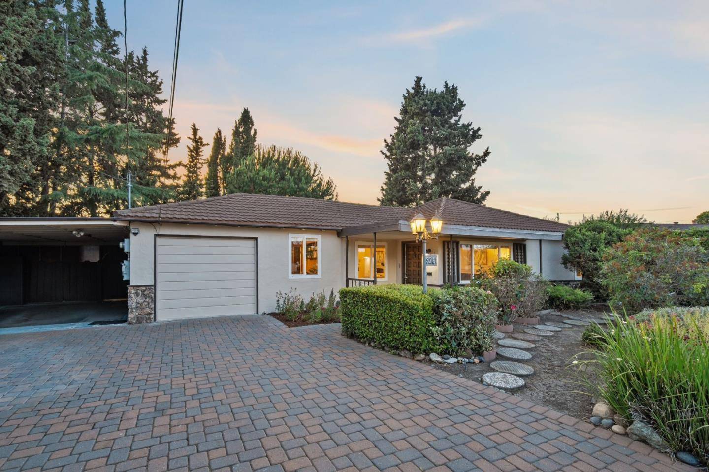 Santa Clara, CA 95051,3261 Orthello WAY