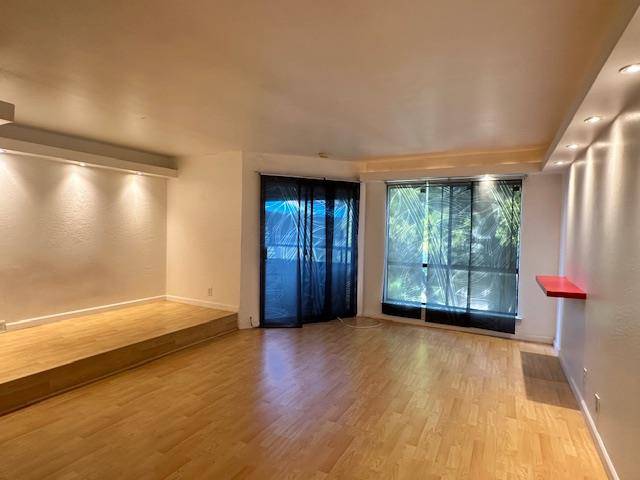 Daly City, CA 94015,1551 Southgate AVE 351