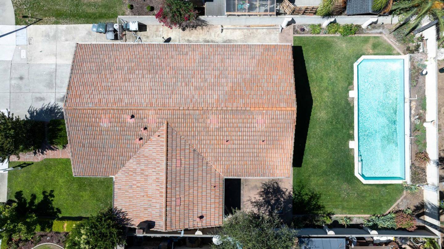 Morgan Hill, CA 95037,15300 La Rocca DR