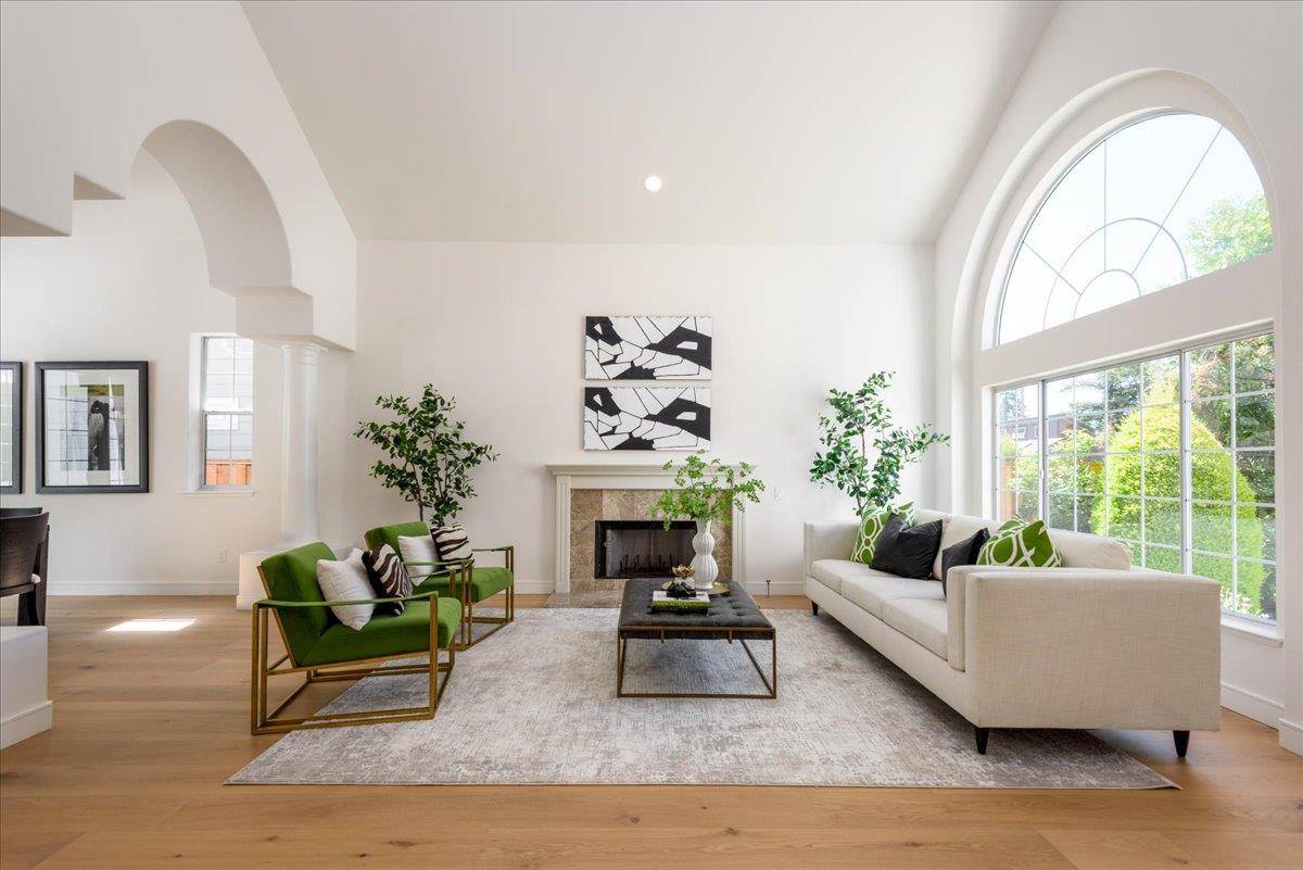 Redwood City, CA 94061,18 Melvin Henry CT