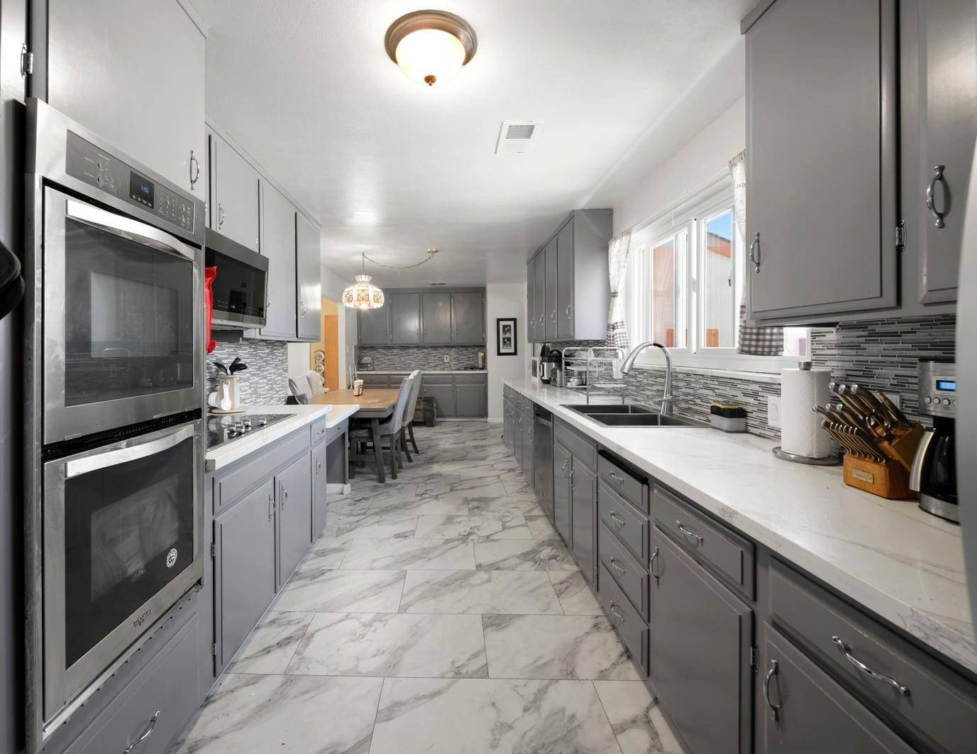 Sunnyvale, CA 94085,310 Jackson ST