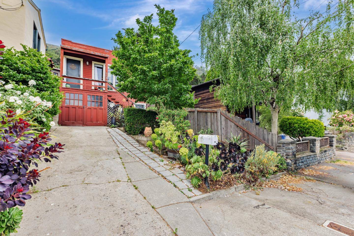 Brisbane, CA 94005,154 San Benito RD