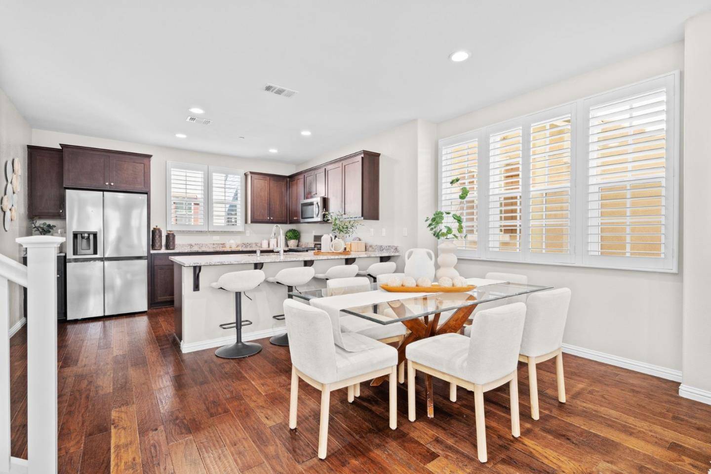 Mountain View, CA 94043,3406 Pyramid WAY