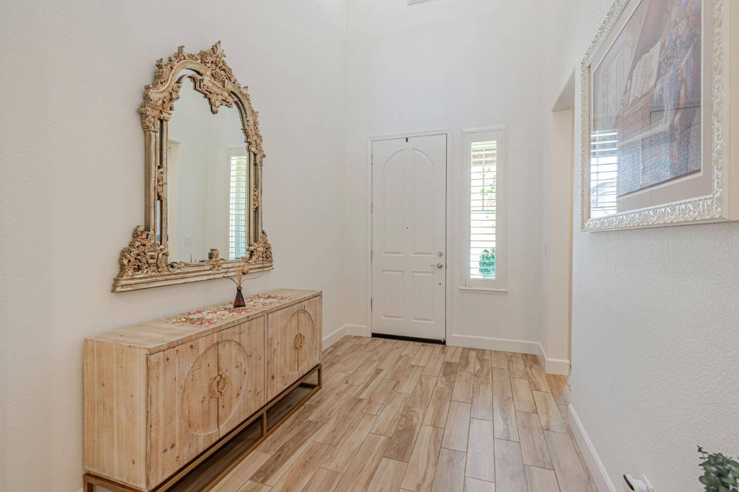 Gilroy, CA 95020,1188 Viognier WAY