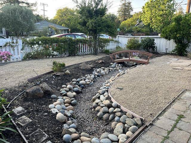 Menlo Park, CA 94025,2011 Ashton AVE