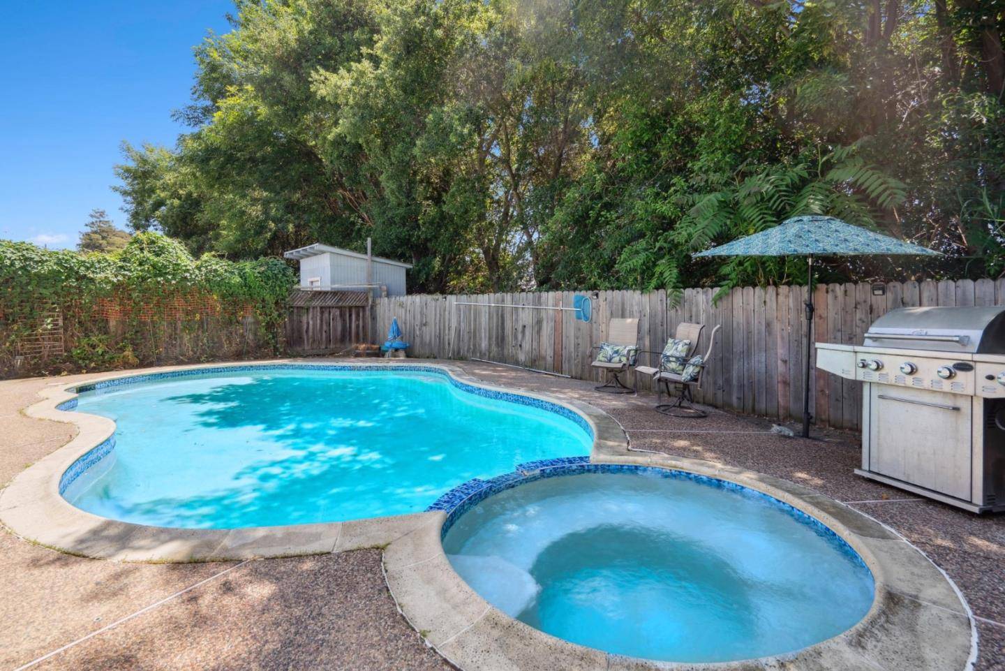 Hayward, CA 94544,32027 Carroll AVE