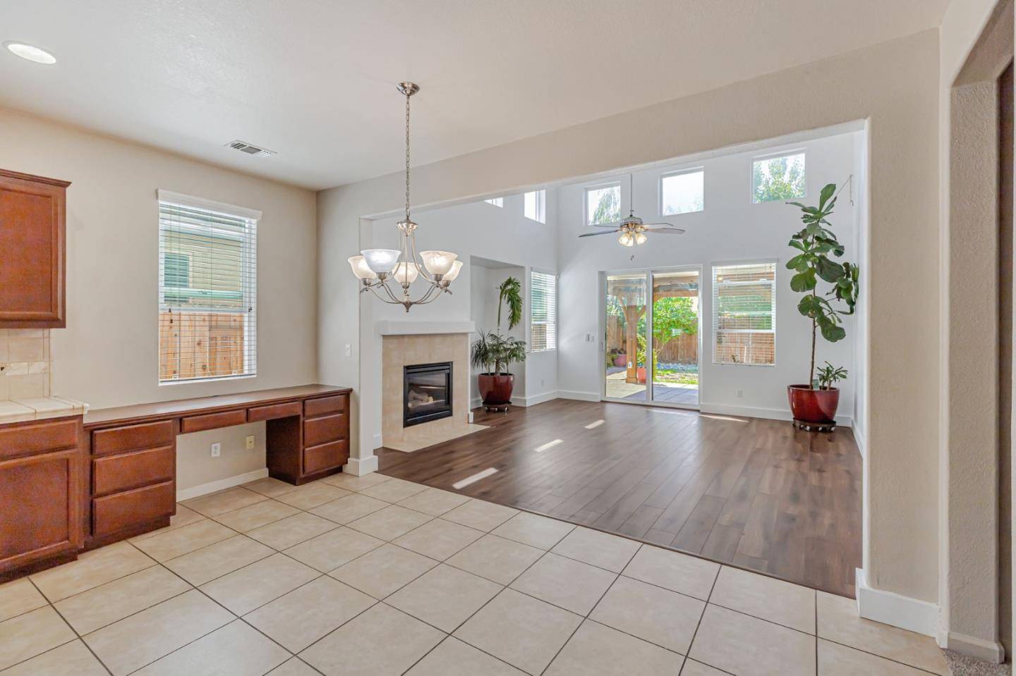 Sacramento, CA 95834,3760 Mirtoon Sea AVE