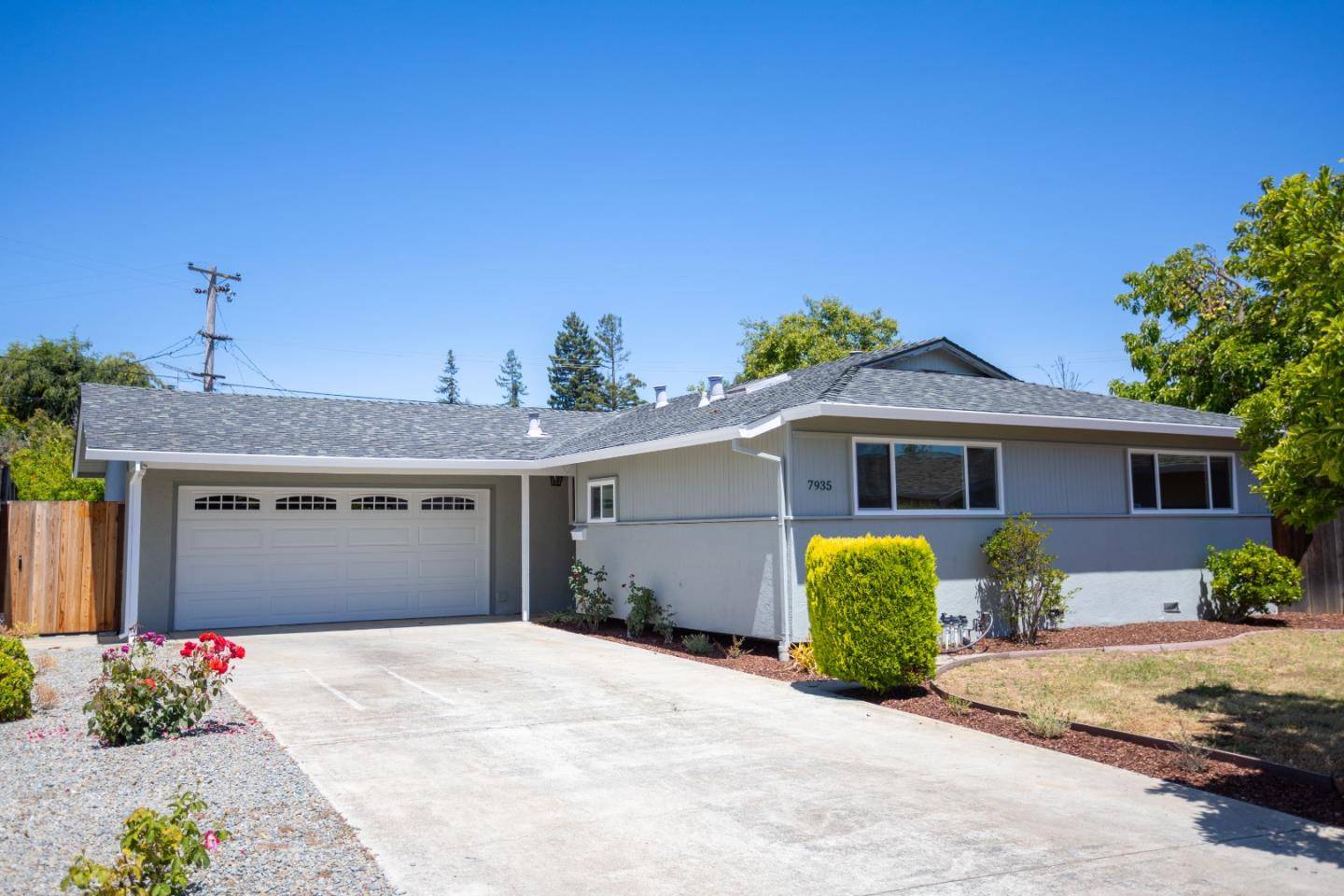 Cupertino, CA 95014,7935 Fall CT