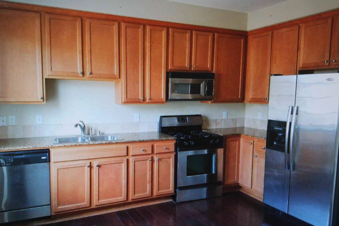 Marina, CA 93933,310 Carmel AVE
