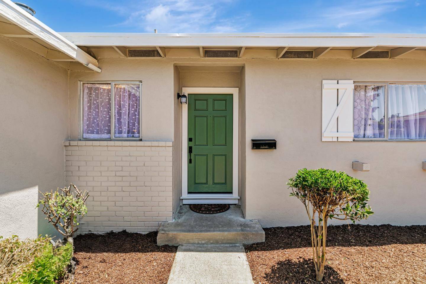 San Jose, CA 95130,1334 Klamath DR
