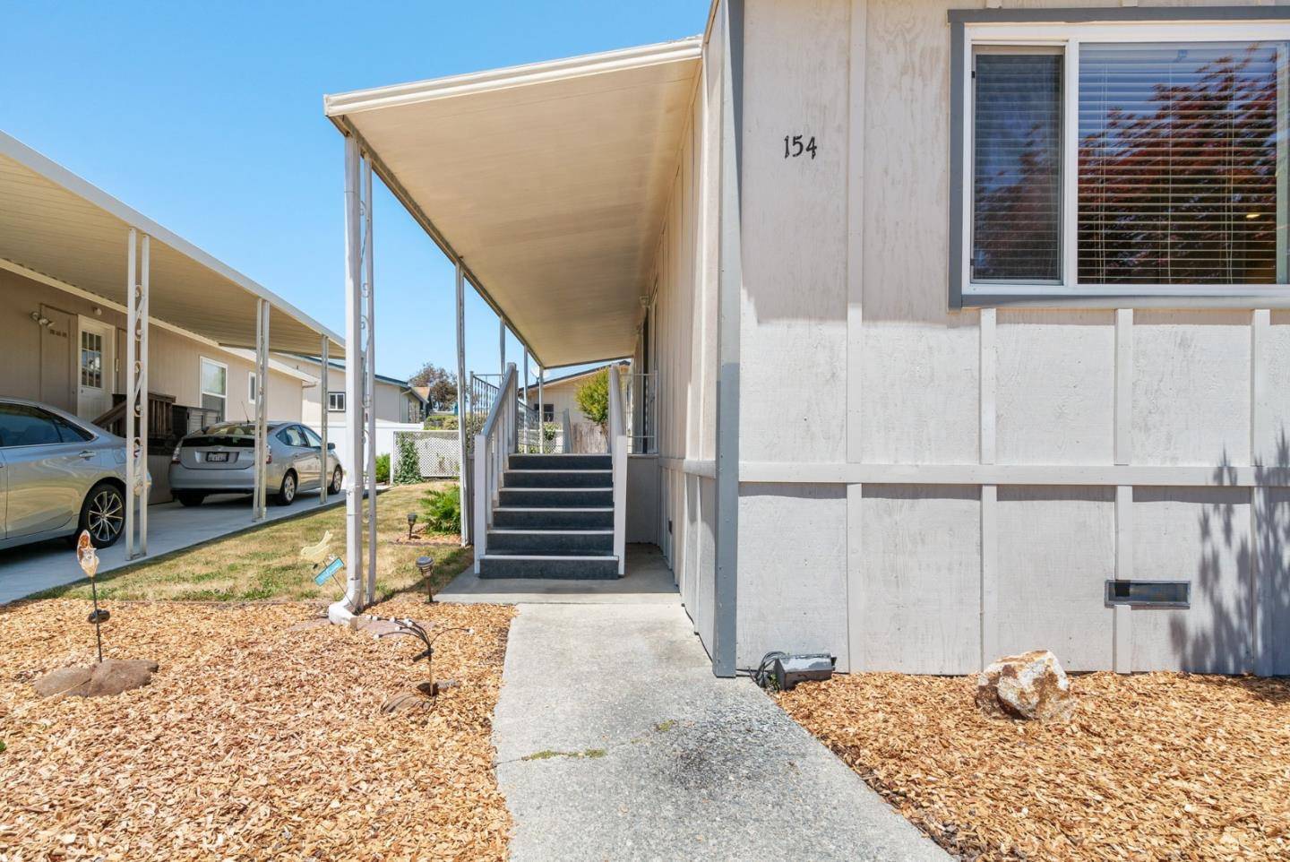 Scotts Valley, CA 95066,225 Mount Hermon 154