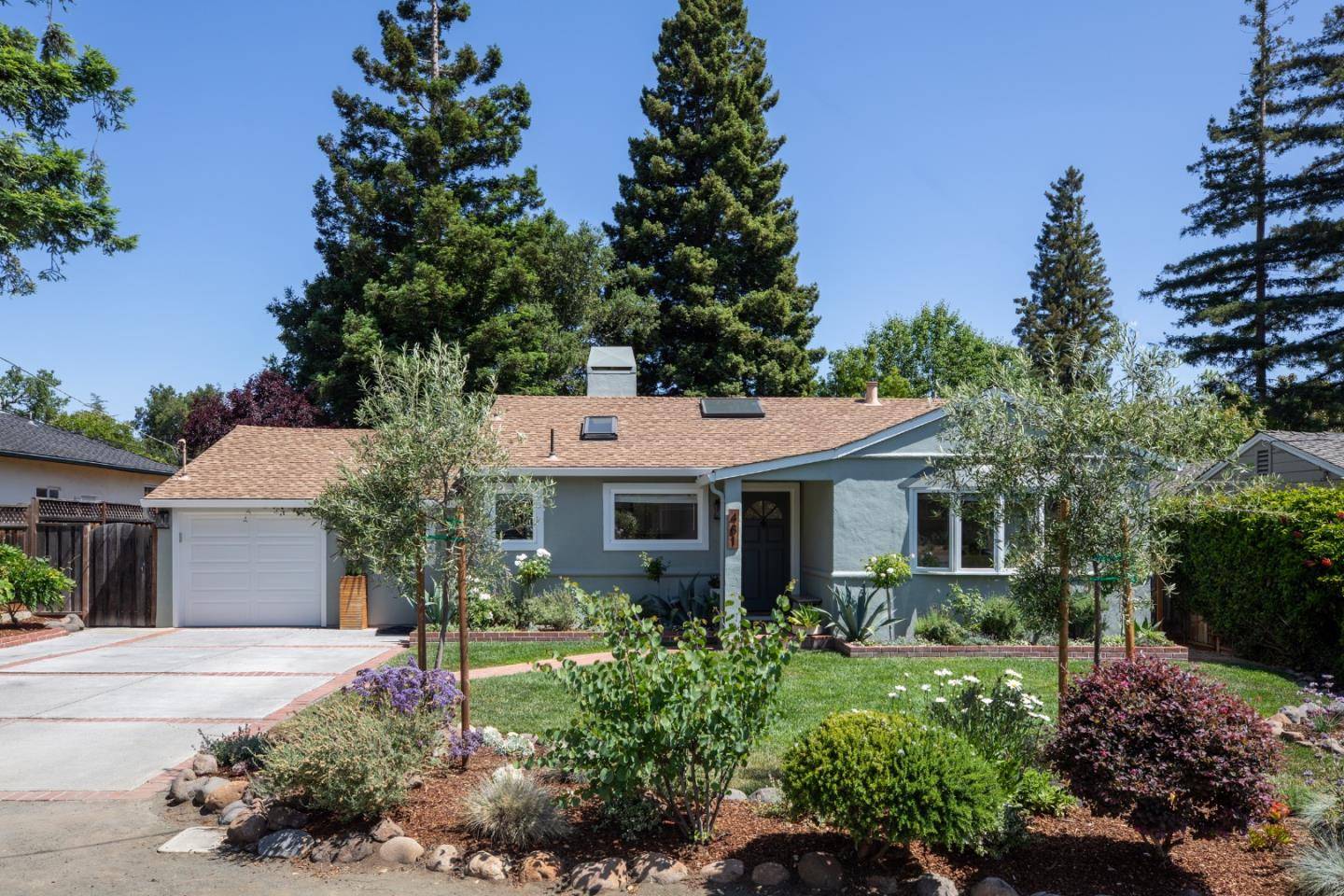 Los Altos, CA 94024,481 San Luis AVE
