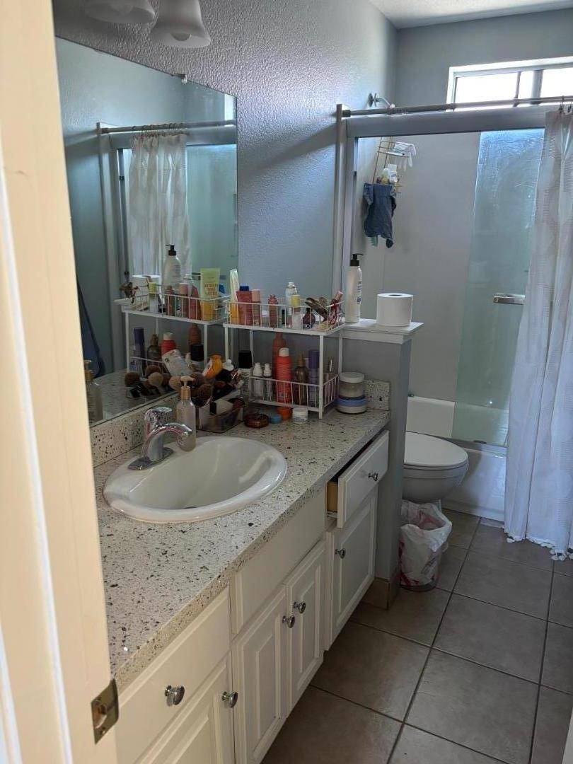 San Jose, CA 95118,4983 Edgar CT