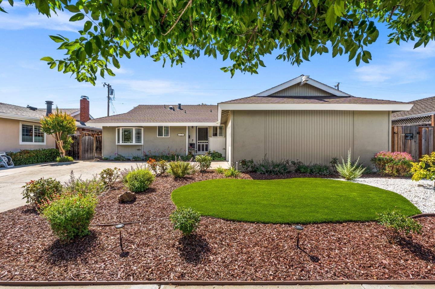 San Jose, CA 95118,1296 Ashcroft LN
