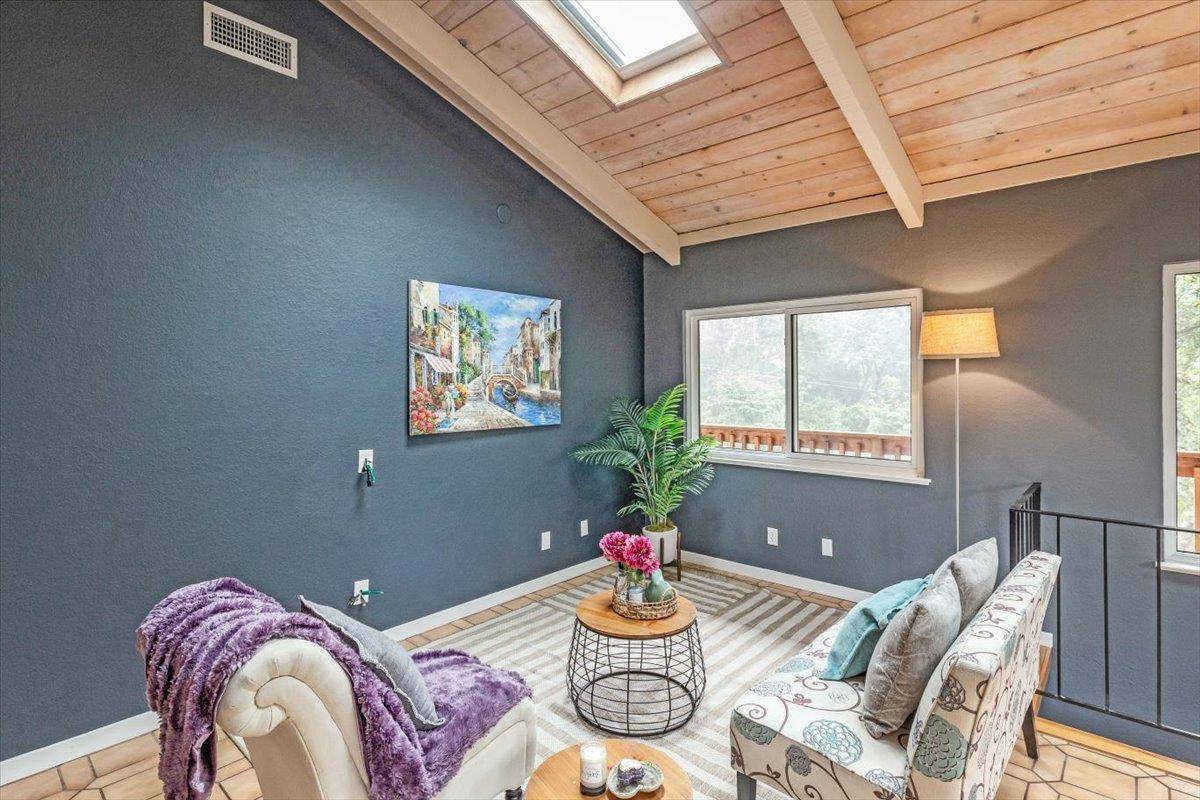 Los Gatos, CA 95033,21721 Summit RD