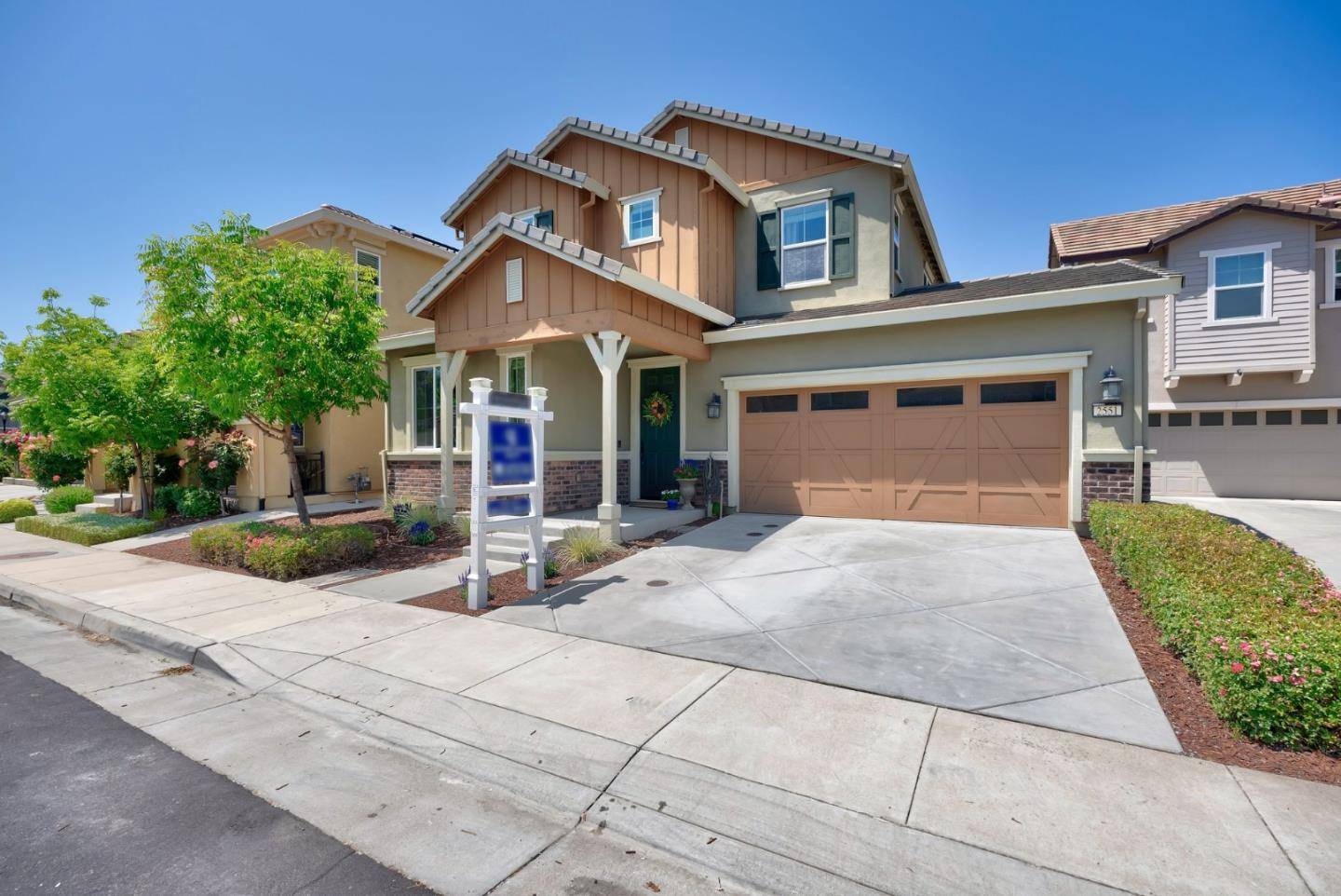 Gilroy, CA 95020,2551 Apricot WAY