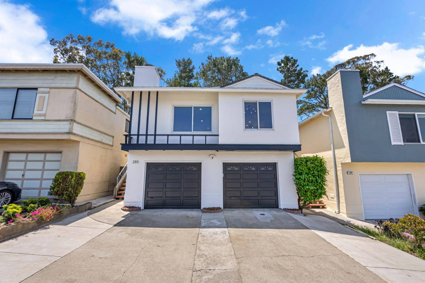 Daly City, CA 94014,285 Alta Vista WAY