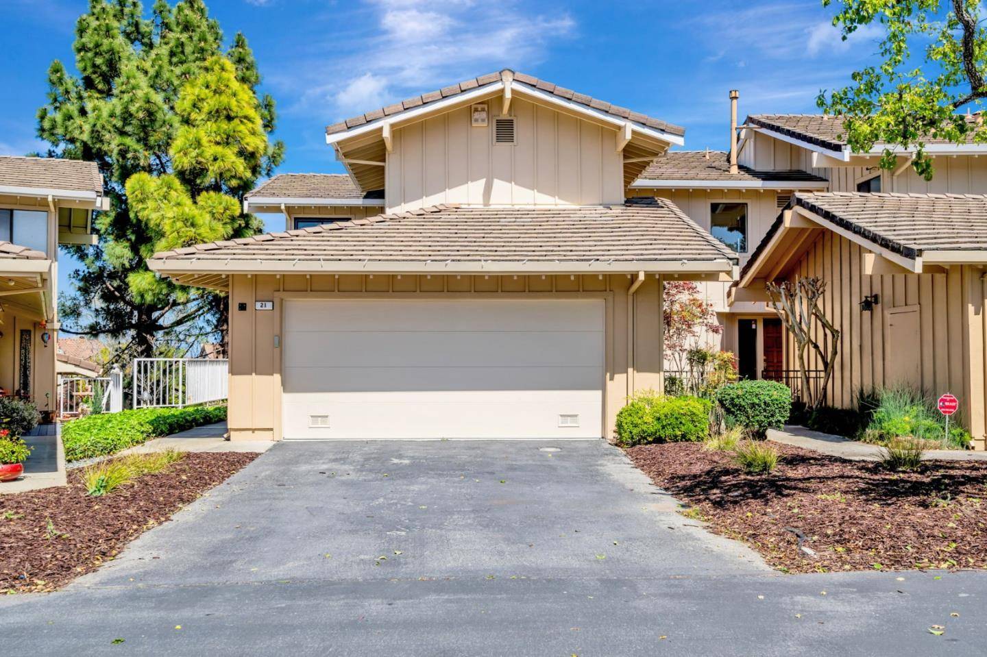 San Carlos, CA 94070,21 Calypso LN