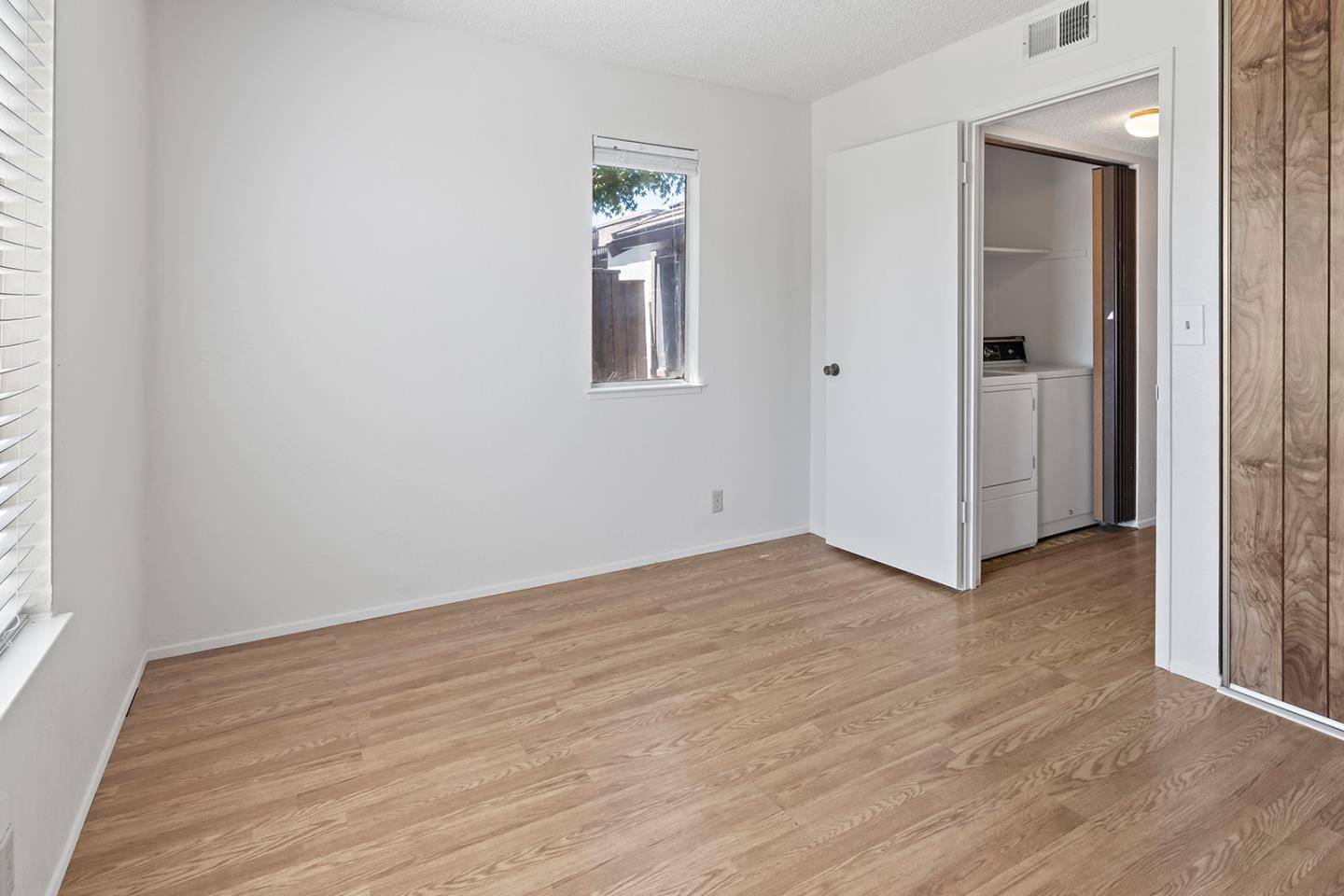 King City, CA 93930,96 River DR 2