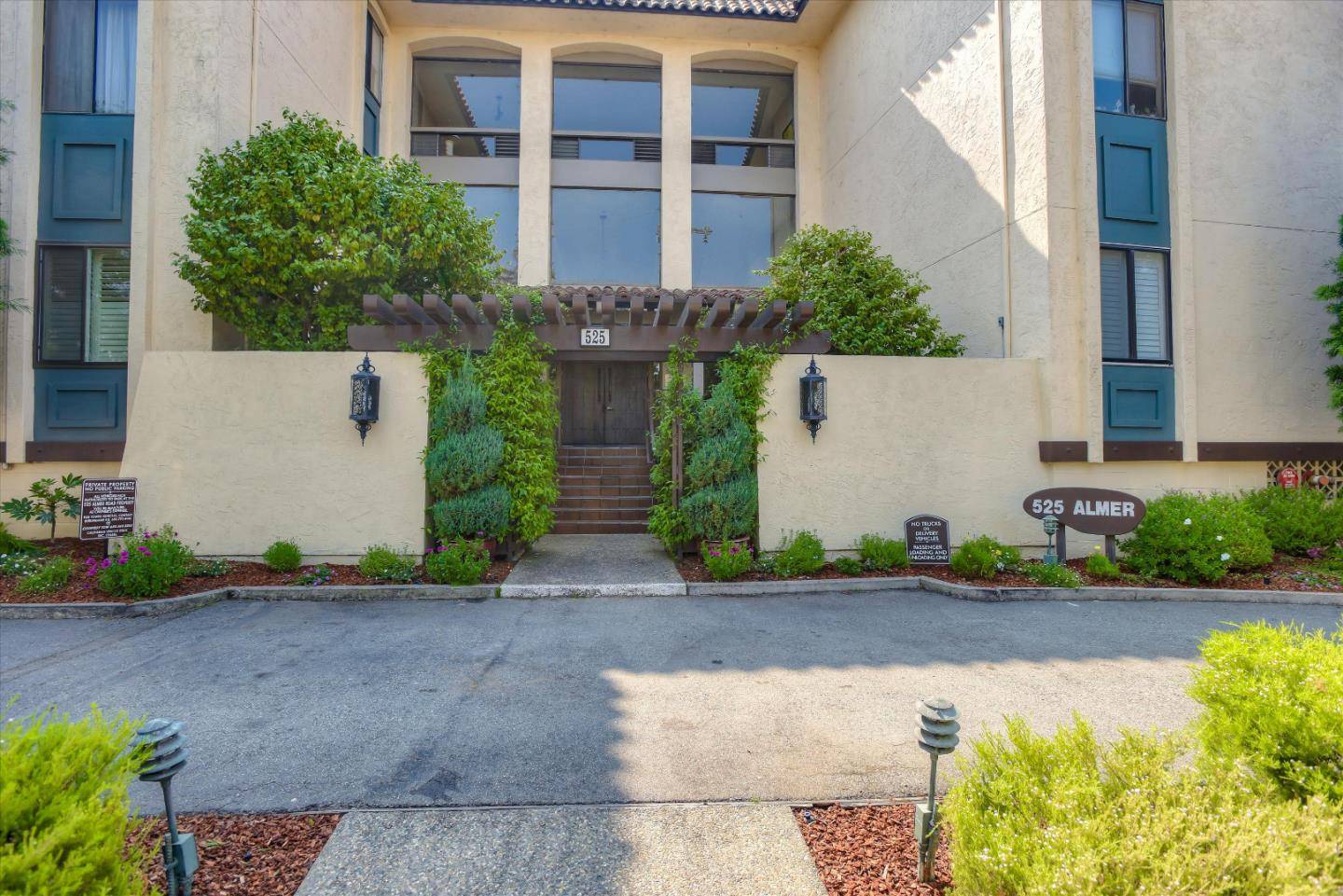 Burlingame, CA 94010,525 Almer RD 309
