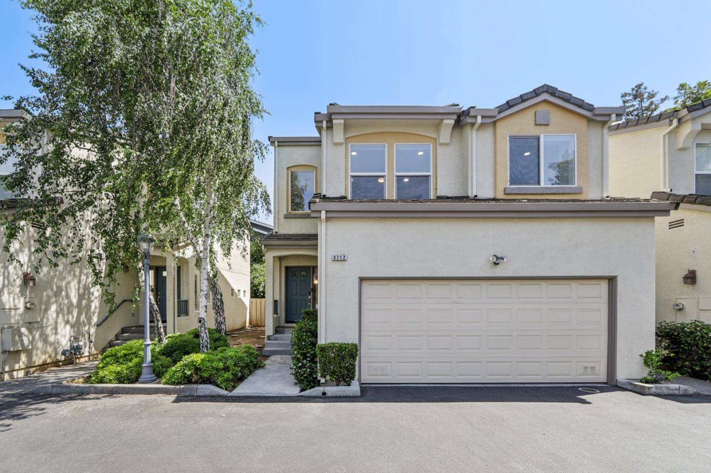 San Jose, CA 95117,3712 Moorpark AVE