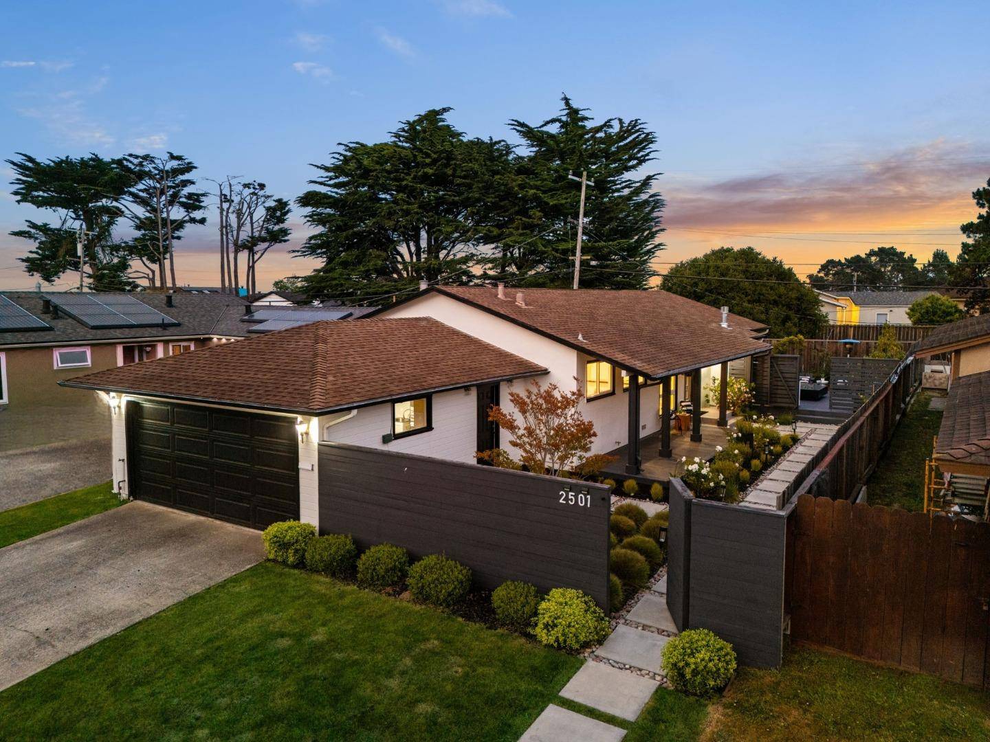San Bruno, CA 94066,2501 Fleetwood DR
