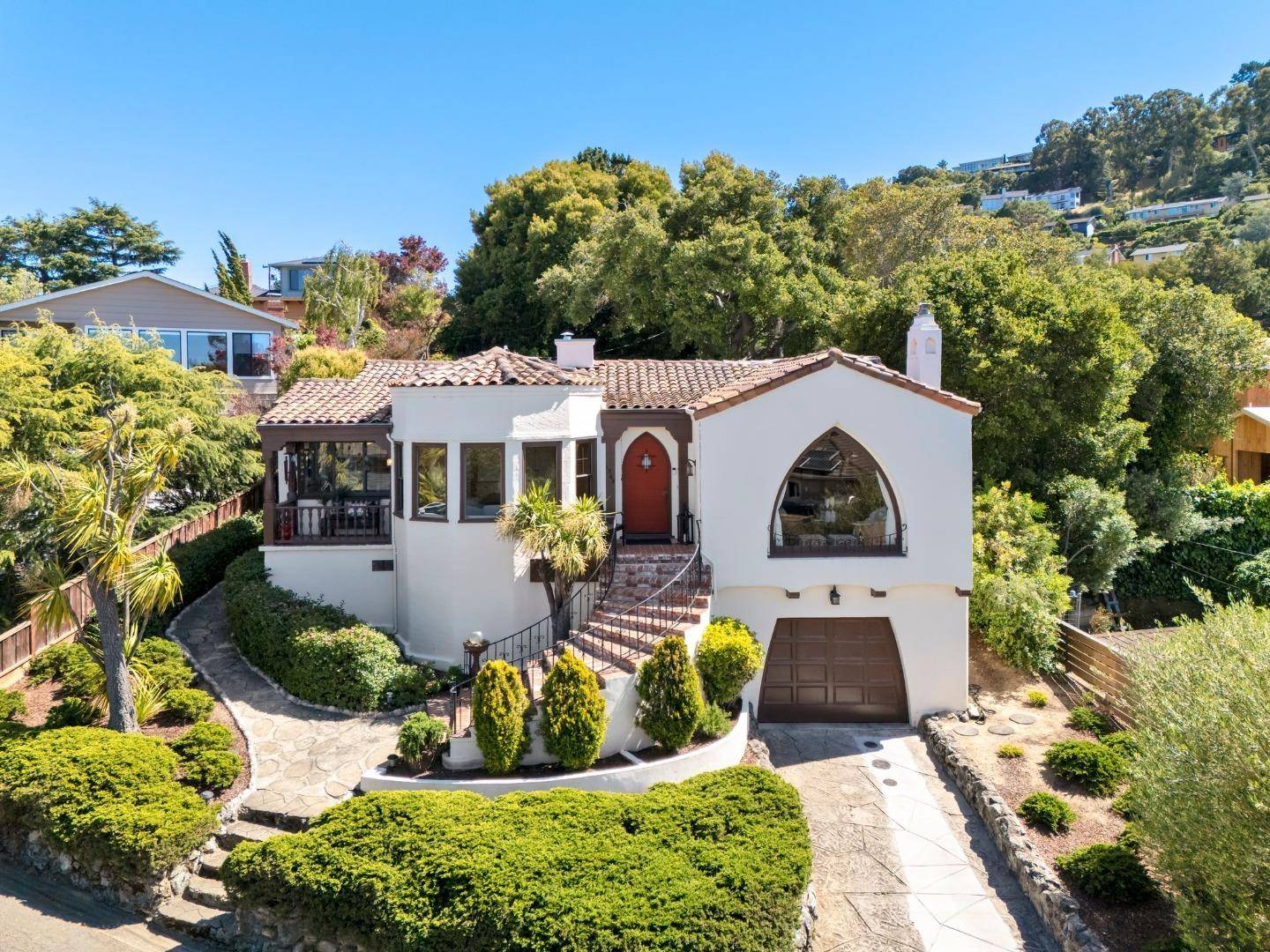Belmont, CA 94002,1564 Molitor RD