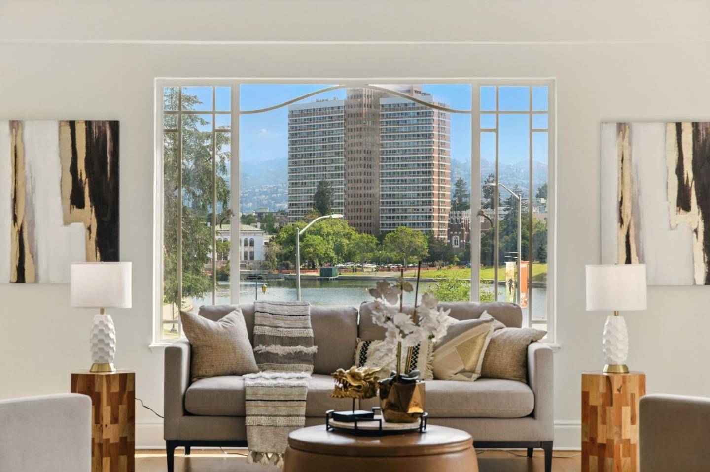 Oakland, CA 94612,244 Lakeside DR 2