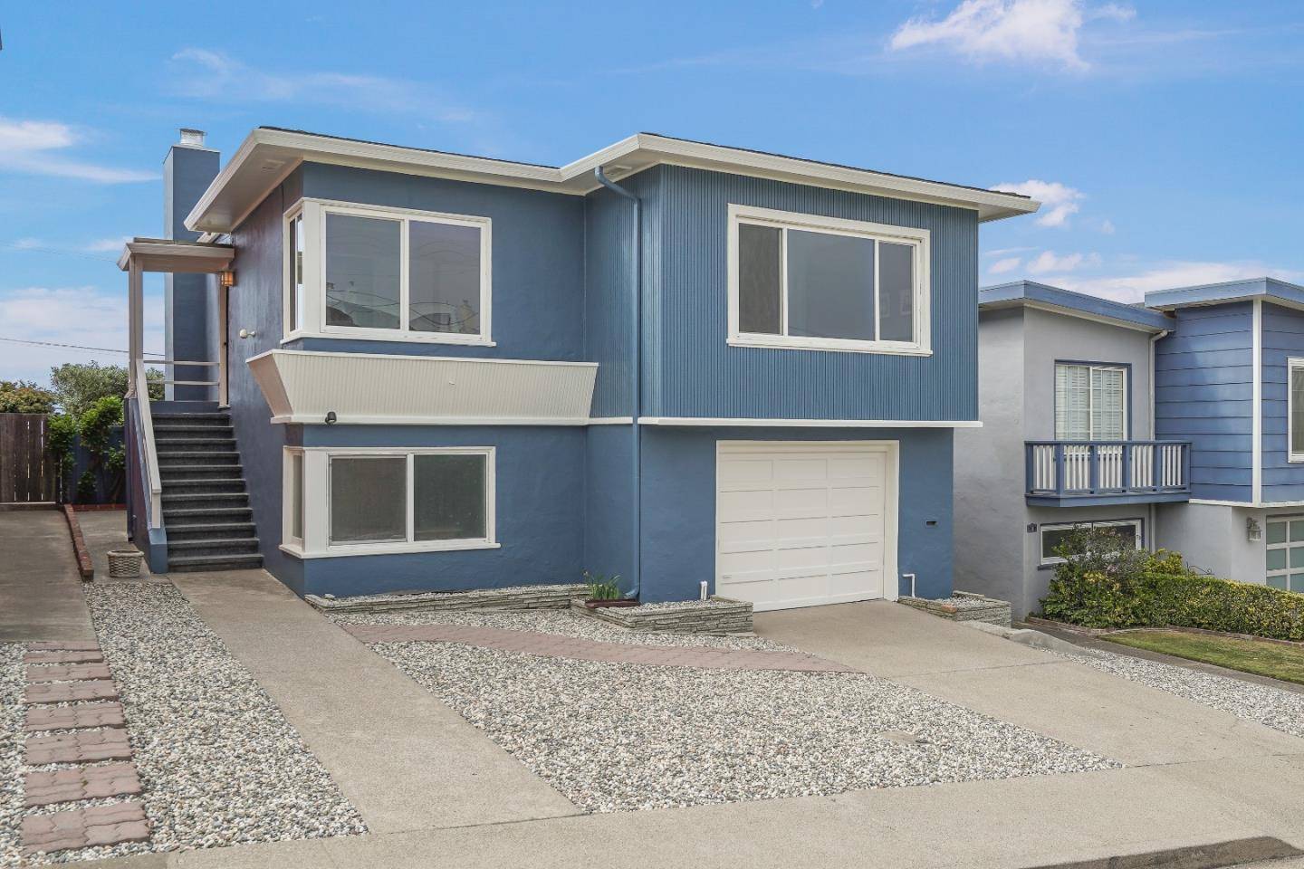Daly City, CA 94015,78 Seacliff AVE