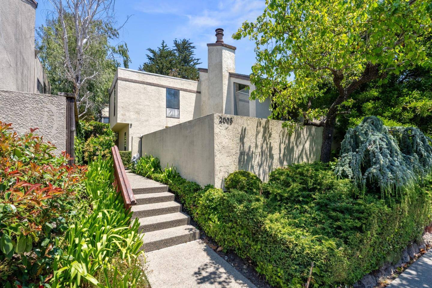 San Mateo, CA 94402,2005 Parrott DR