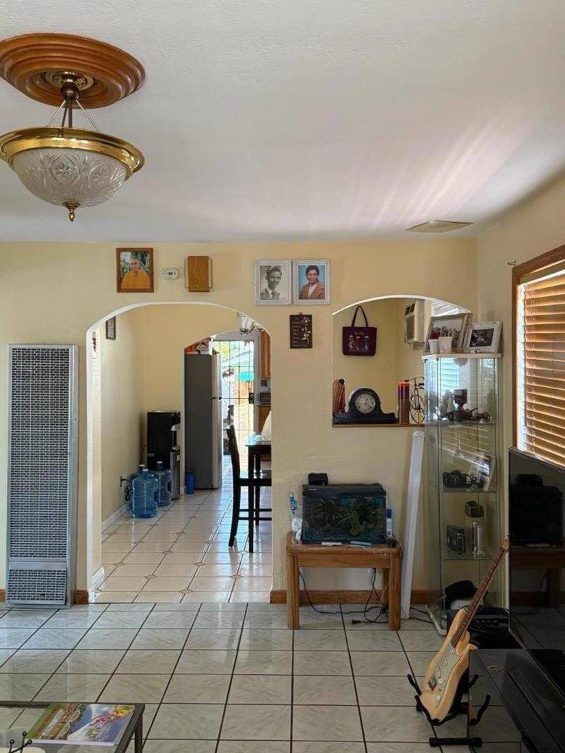 Oakland, CA 94603,10507 Russet ST