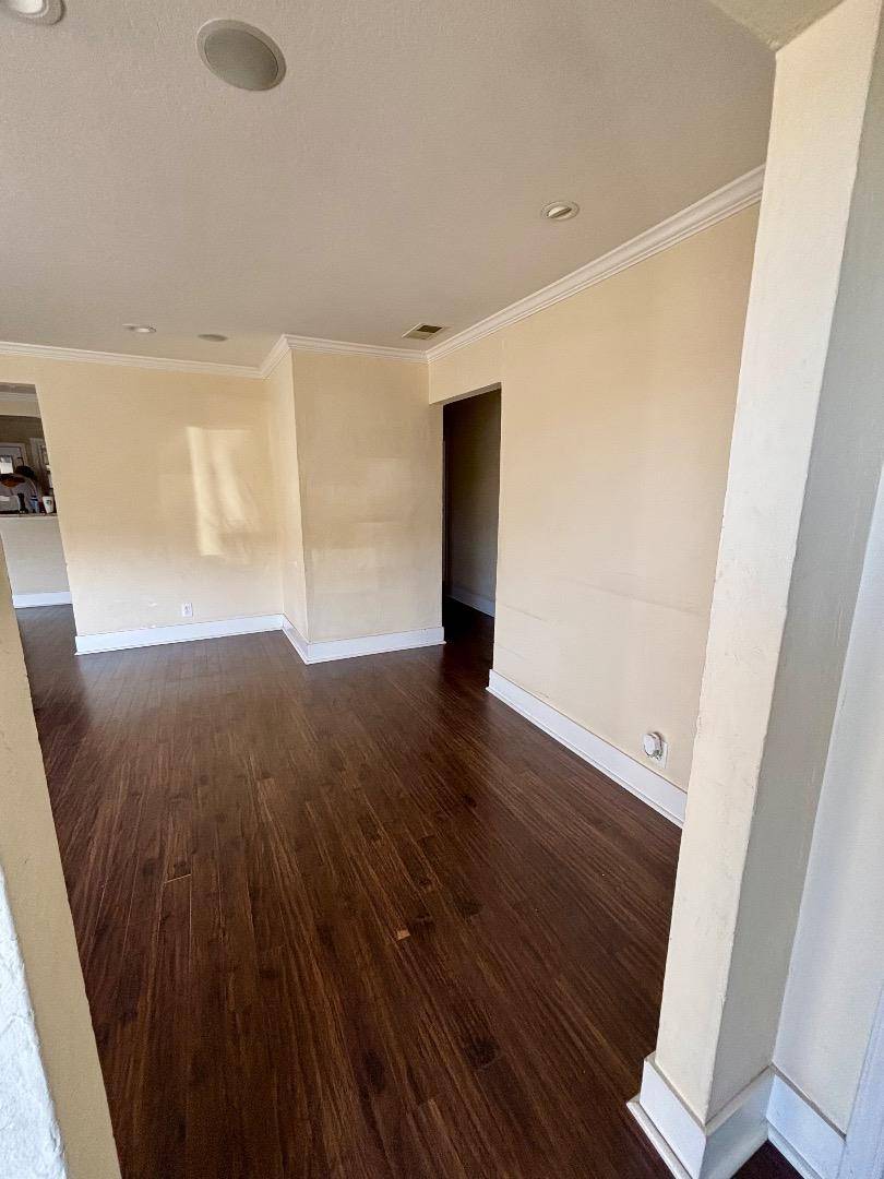 San Mateo, CA 94401,1528 York AVE