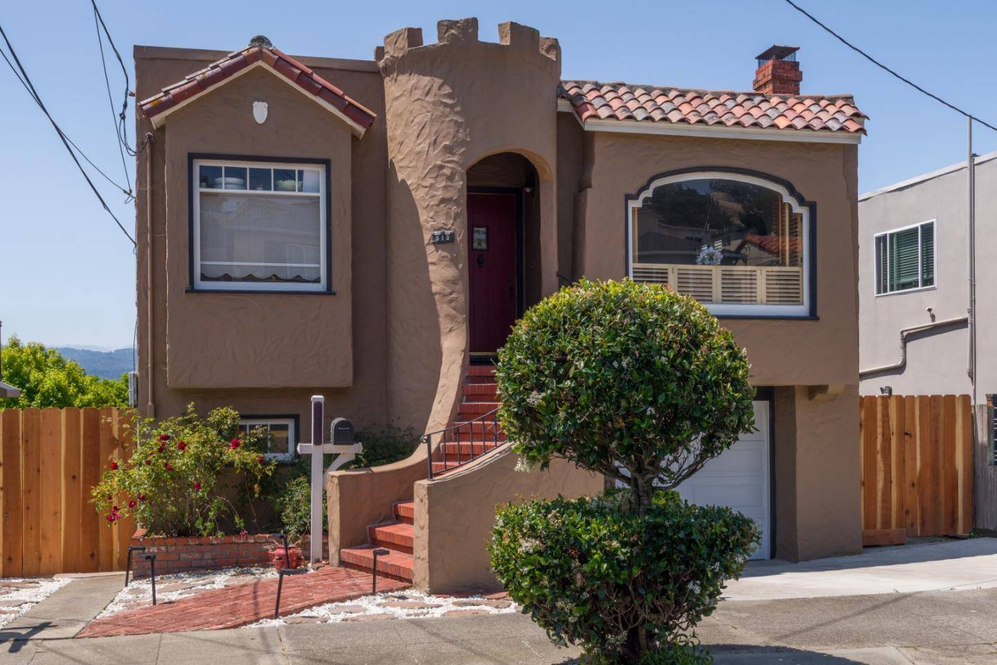 South San Francisco, CA 94080,513 Park WAY