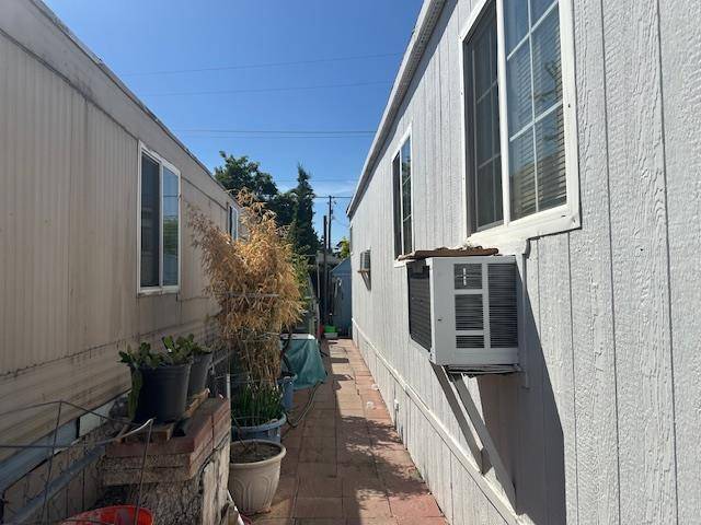 San Jose, CA 95116,655 s 34th ST 23