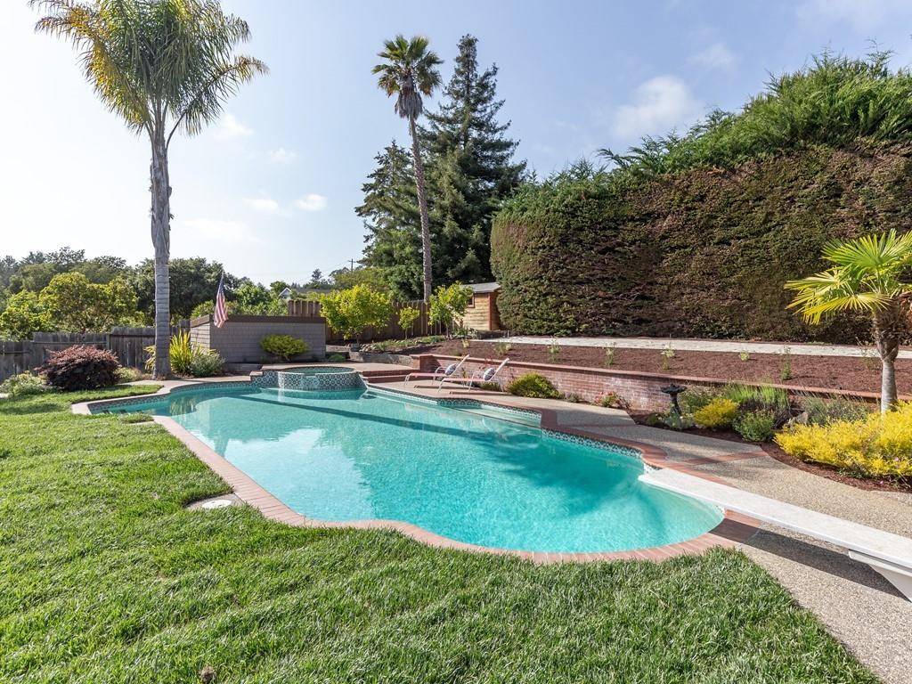 Aptos, CA 95003,1445 Day Valley RD