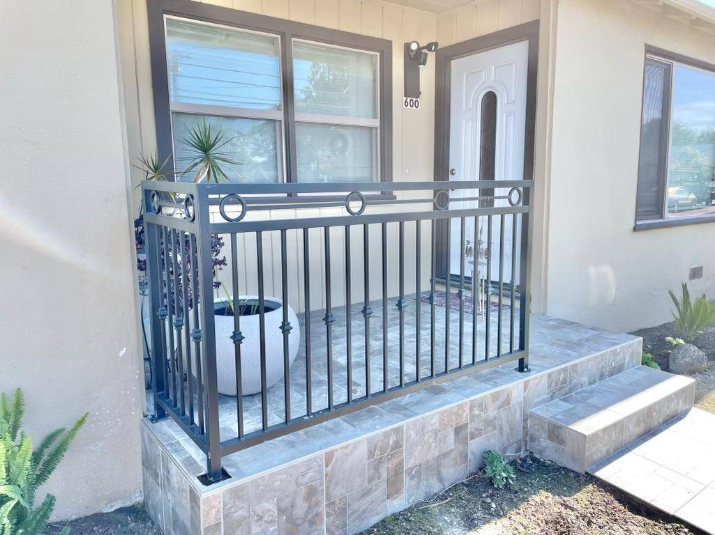 San Mateo, CA 94402,600 7th AVE