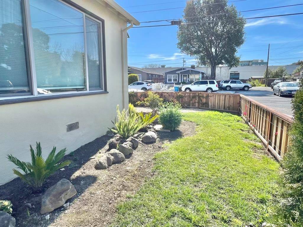 San Mateo, CA 94402,600 7th AVE
