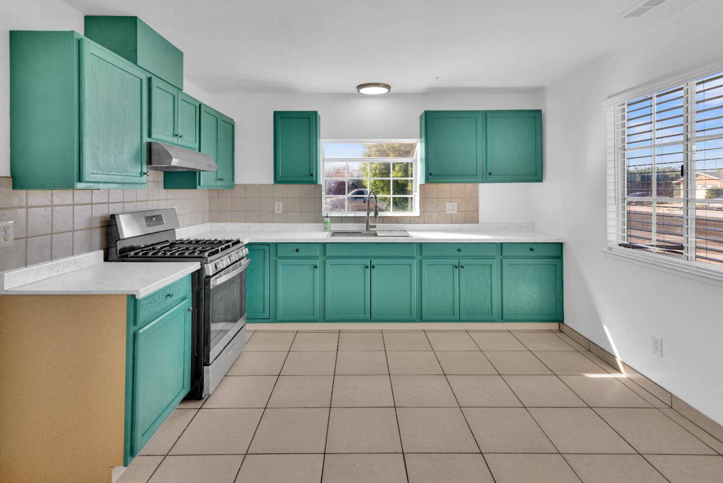 Greenfield, CA 93927,1201 Morris AVE