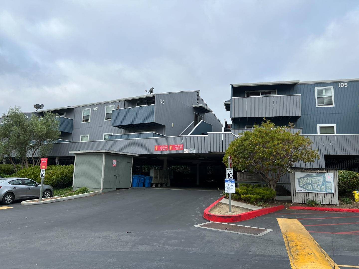 San Bruno, CA 94066,403 Piccadilly PL 22