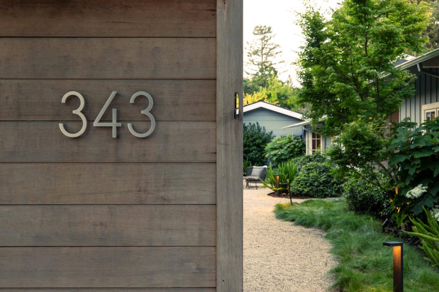 Atherton, CA 94027,343 Lloyden Park LN