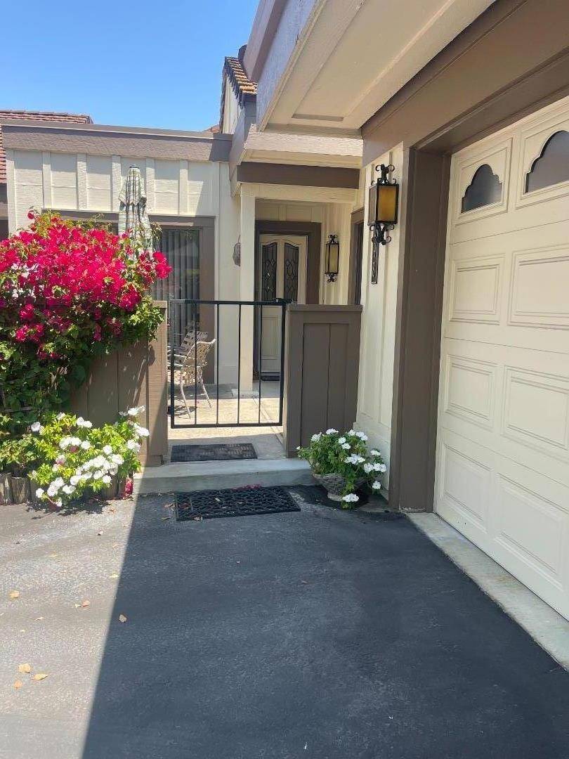 San Jose, CA 95135,6098 Montgomery CT