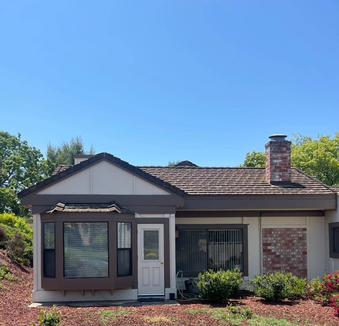 San Jose, CA 95135,6098 Montgomery CT