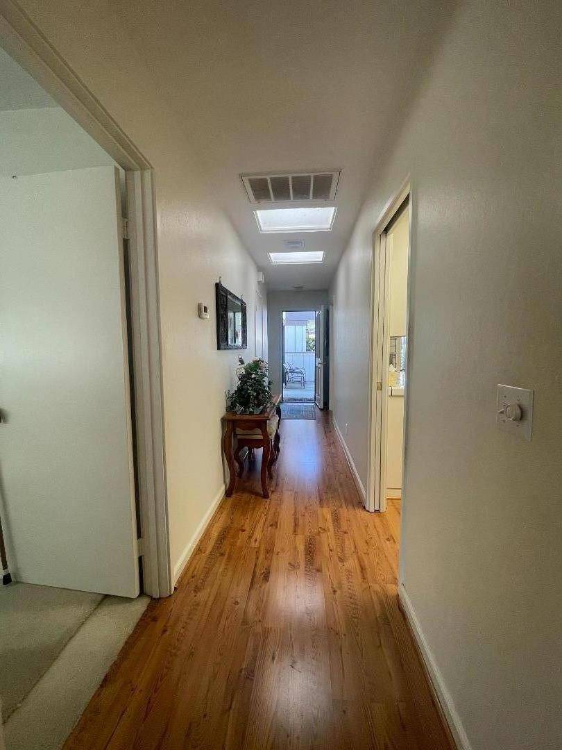 San Jose, CA 95135,6098 Montgomery CT