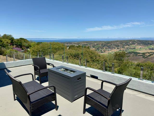 Monterey, CA 93940,25681 Whip RD