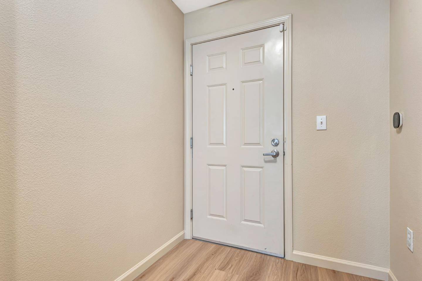 San Jose, CA 95110,1550 Technology DR 1097