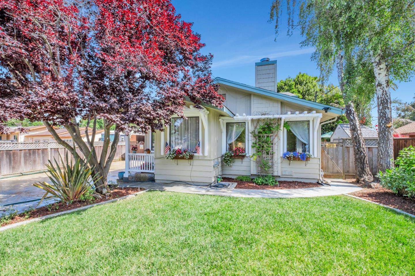 Watsonville, CA 95076,18 Linden RD