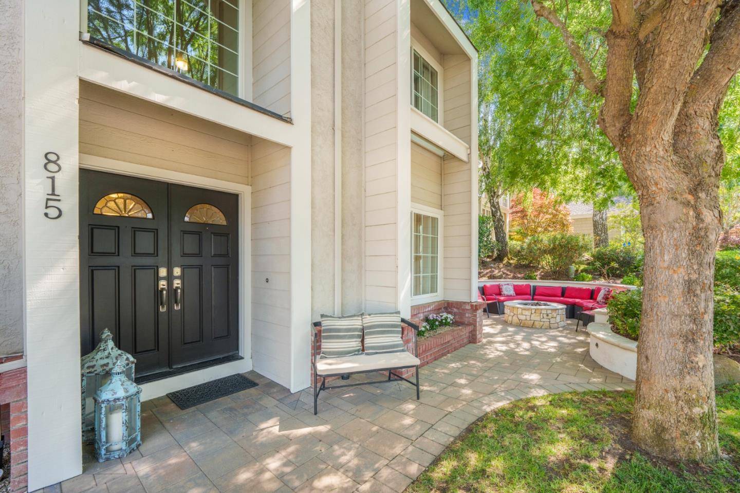 Morgan Hill, CA 95037,815 Oak Park DR