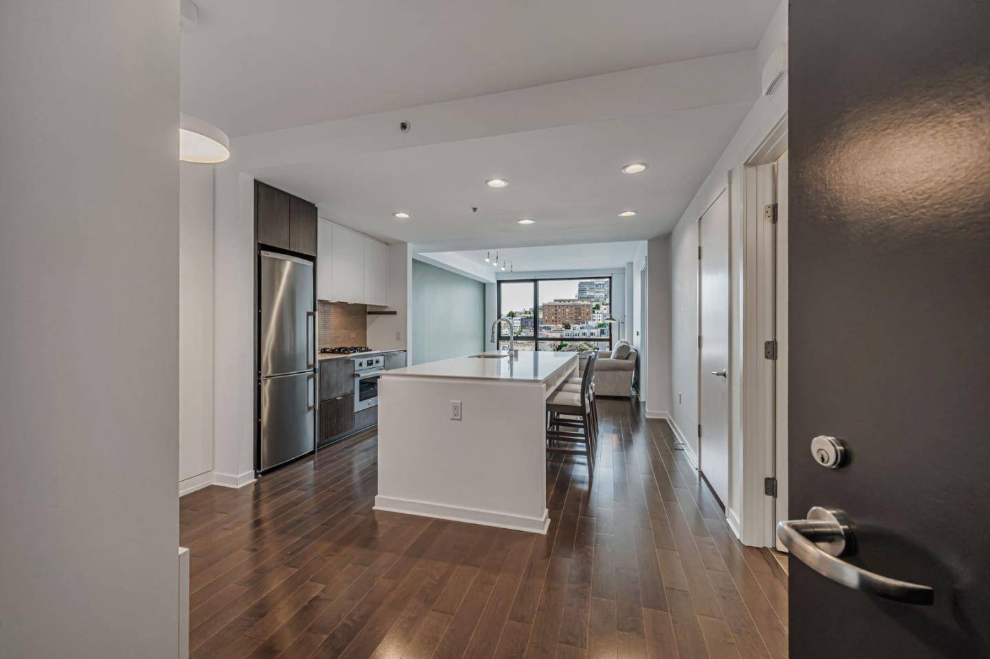 San Francisco, CA 94109,1788 Clay ST 801