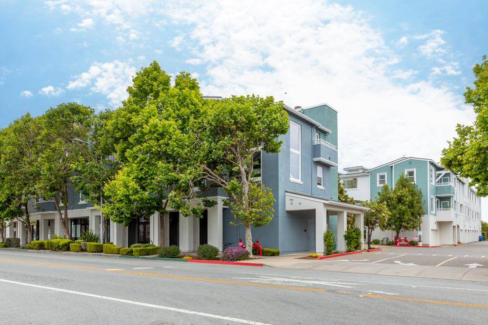 Capitola, CA 95010,1066 41st AVE A302